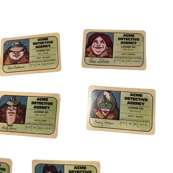 Vtg Parker Brothers Stop Thief Electronic Cops Robbers Board Game Detective Card - Picture 3 of 8